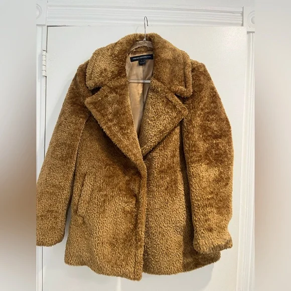 French‎ Connection Tan Faux Fur Teddy Jacket Sz. L - Picture 2 of 11